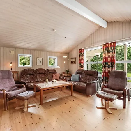 Vakantiehuis Salla - 1-2km From The Sea By Interhome Blåvand