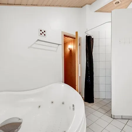Salla - 1-2km From The Sea By Interhome Blåvand
